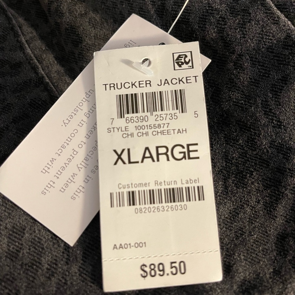 NWT. INC Trucker Crop Jean Jacket. XL. Black&Gray R$90. P2P 25”. Length 21.5”. - Picture 4 of 7